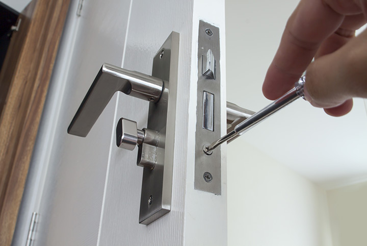 Our local locksmiths are able to repair and install door locks for properties in Kings Lynn and the local area.